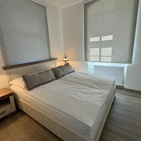 22 * Srbská Kamenice
